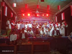 Malam Puncak HUT Ri ke-81 dan Maulid Nabi di Arosbaya Berlangsung Meriah, Piala dan Piagam Penghargaan Diserahkan