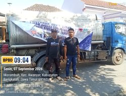 BPBD Bangkalan Salurkan Bantuan Air Bersih ke Musolla Keplak Desa Morombuh, 60 Santri Terbantu